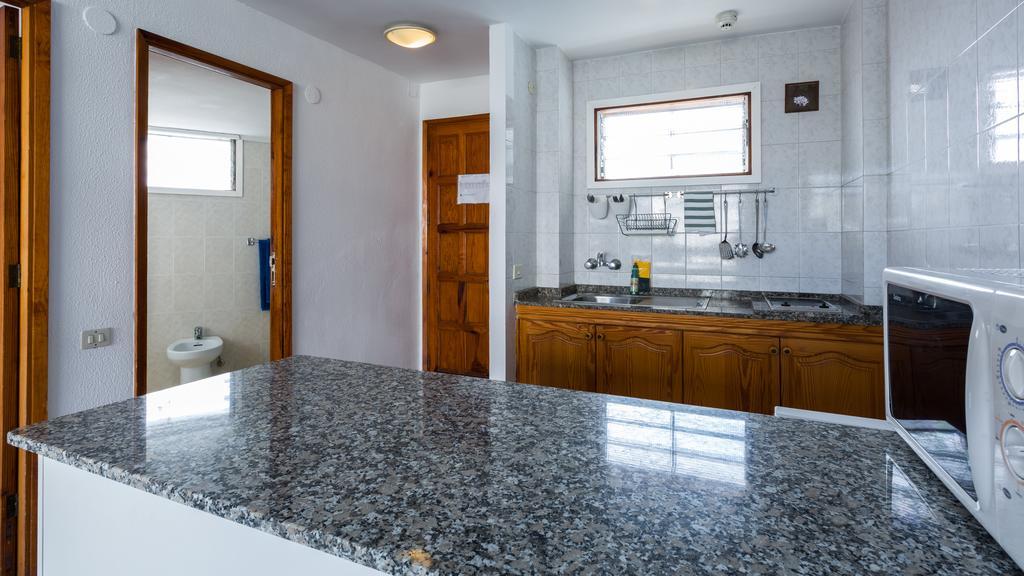 Tagoror Beach Apartments - Adults Only Playa del Ingles  Bilik gambar